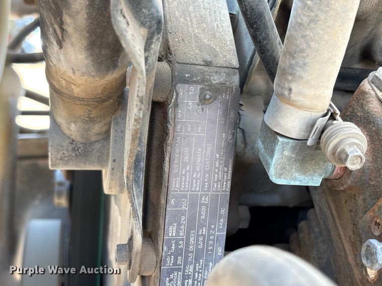image for item FC2288 1996 Ford F800 bus