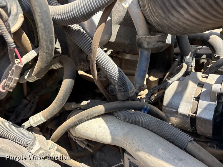 image for item FC2288 1996 Ford F800 bus
