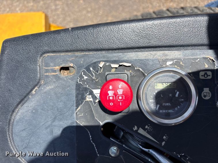 image for item FC2289 Hustler 937011 ZTR lawn mower