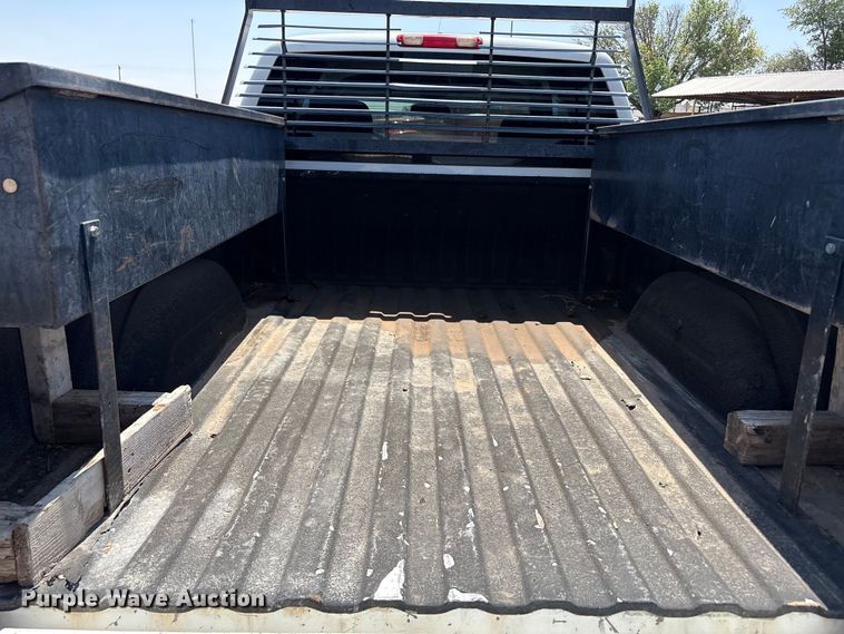 image for item FC2290 2005 Chevrolet Silverado 1500 Ext. Cab pickup truck