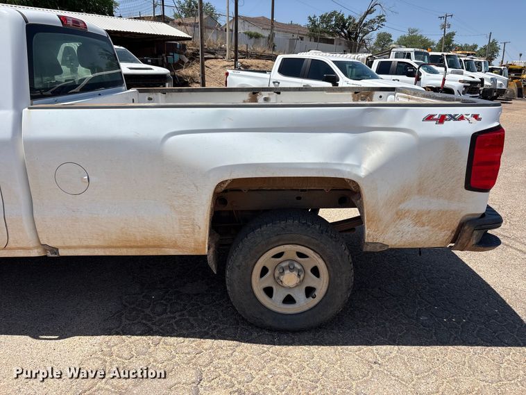 image for item FC2292 2016 Chevrolet Silverado 1500 pickup truck