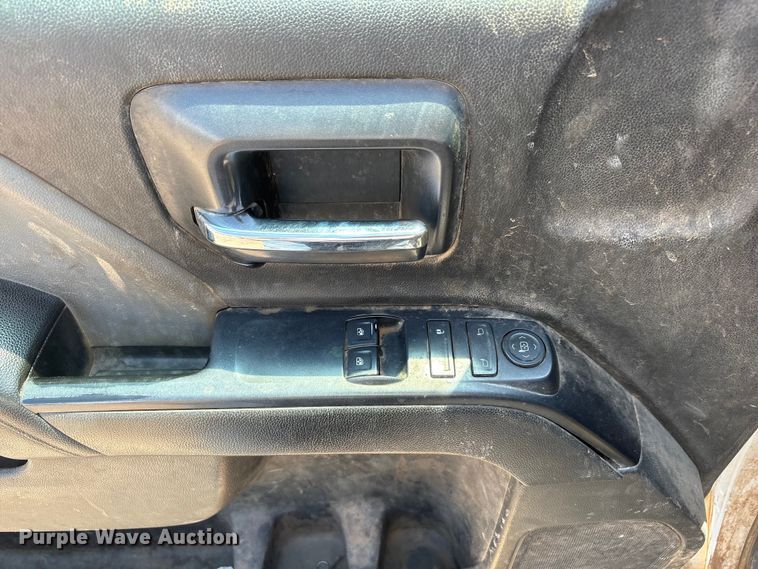image for item FC2292 2016 Chevrolet Silverado 1500 pickup truck