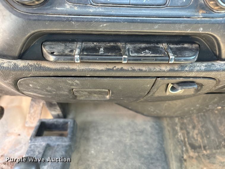 image for item FC2292 2016 Chevrolet Silverado 1500 pickup truck