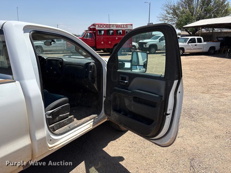 image for item FC2292 2016 Chevrolet Silverado 1500 pickup truck