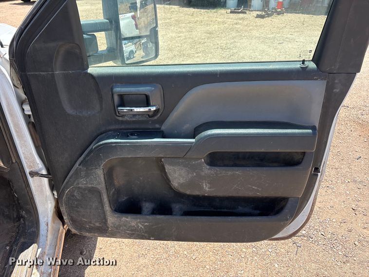 image for item FC2292 2016 Chevrolet Silverado 1500 pickup truck