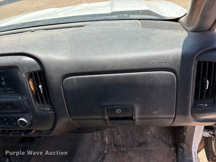image for item FC2292 2016 Chevrolet Silverado 1500 pickup truck