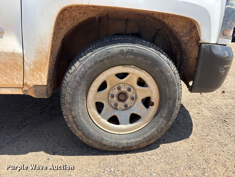 image for item FC2292 2016 Chevrolet Silverado 1500 pickup truck