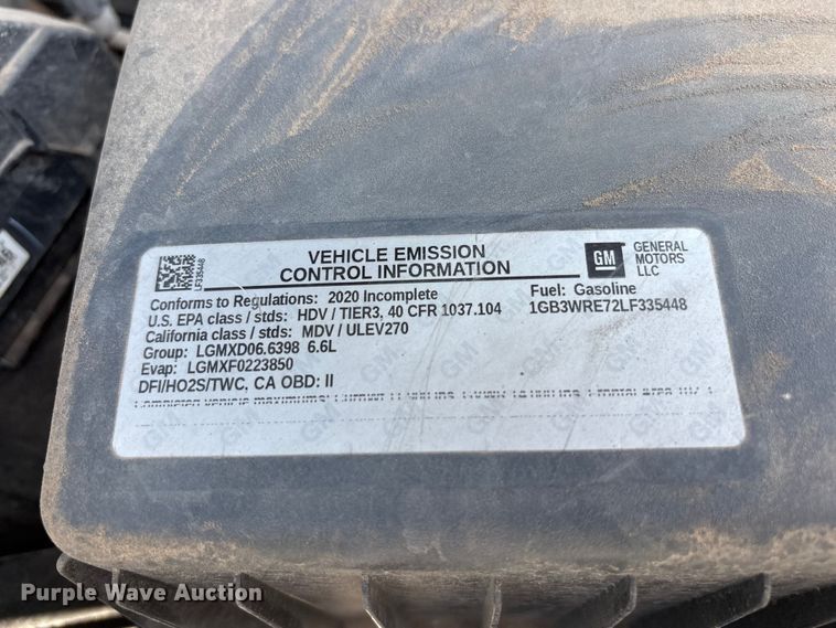 image for item FC2293 2020 Chevrolet Silverado 3500HD pickup truck cab and chassis