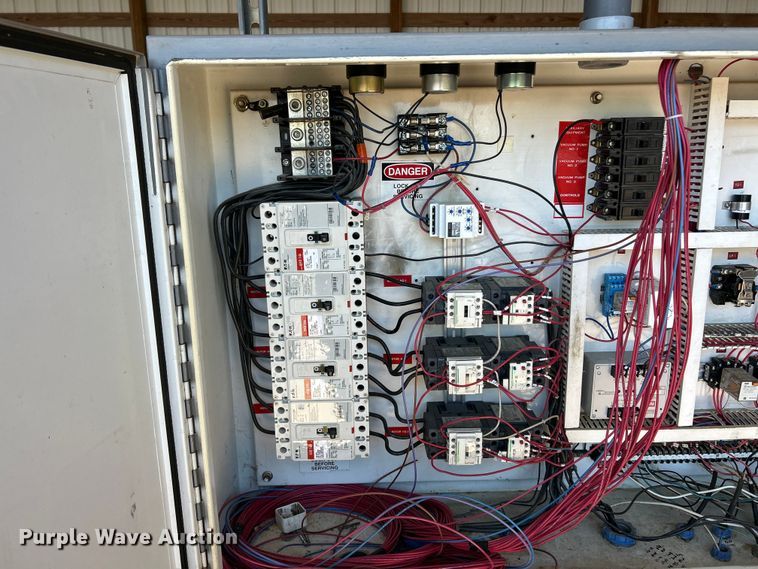 image for item FC2645 Smith & Loveless pump station