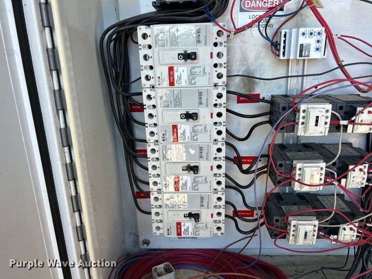 image for item FC2645 Smith & Loveless pump station