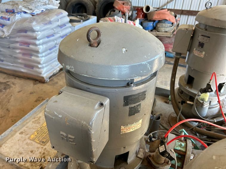 image for item FC2645 Smith & Loveless pump station