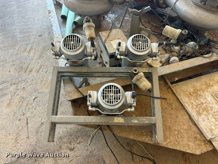 image for item FC2645 Smith & Loveless pump station