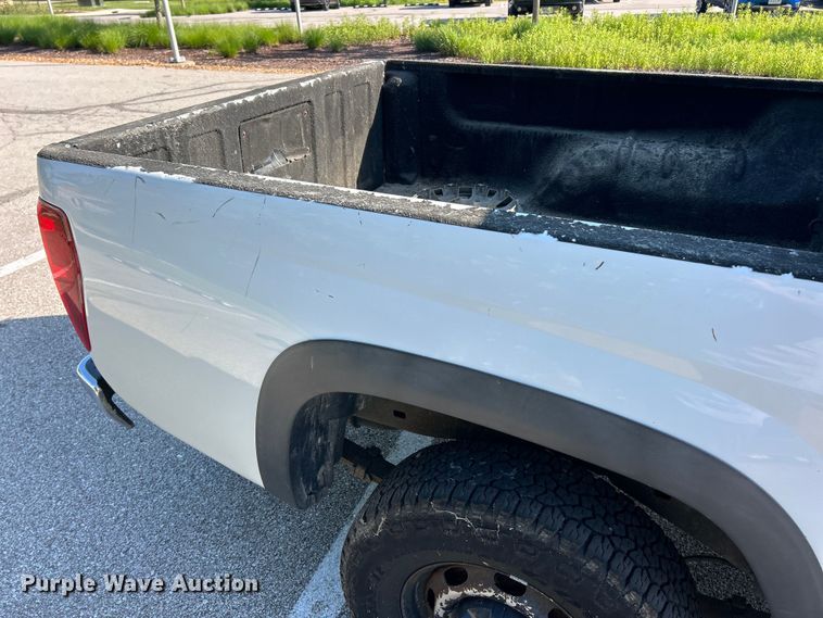 image for item FC2669 2008 Chevrolet Colorado LT Crew Cab pickup truck