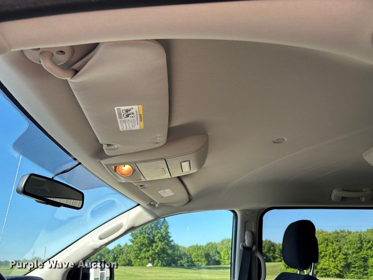 image for item FC5728 2018 Dodge Grand Caravan van