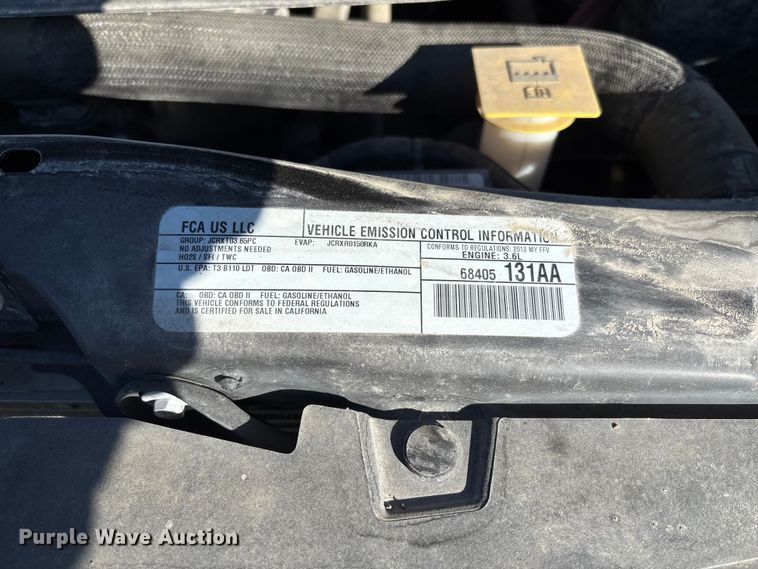 image for item FC5728 2018 Dodge Grand Caravan van