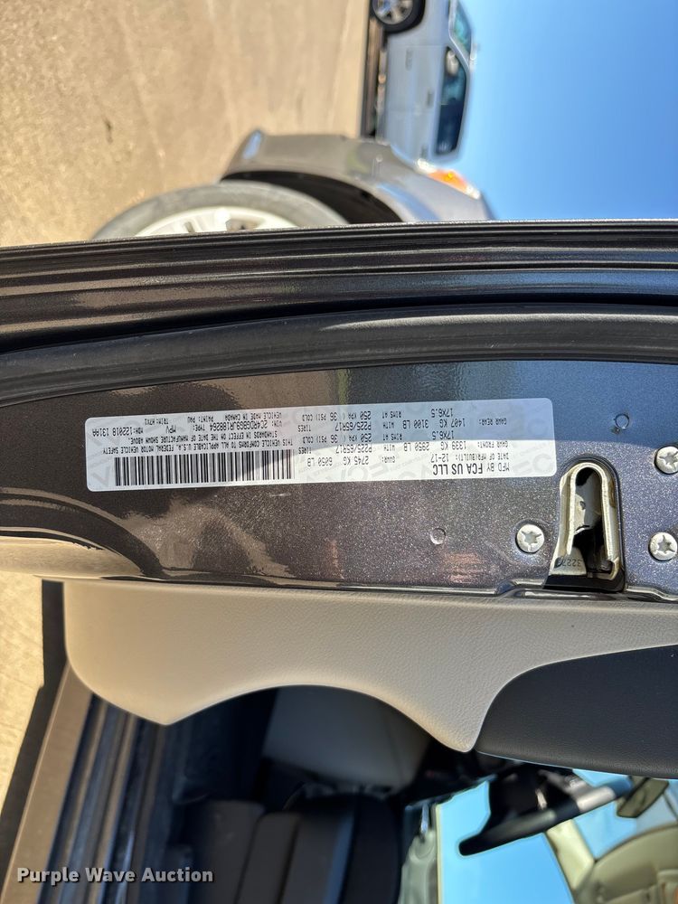 image for item FC5728 2018 Dodge Grand Caravan van