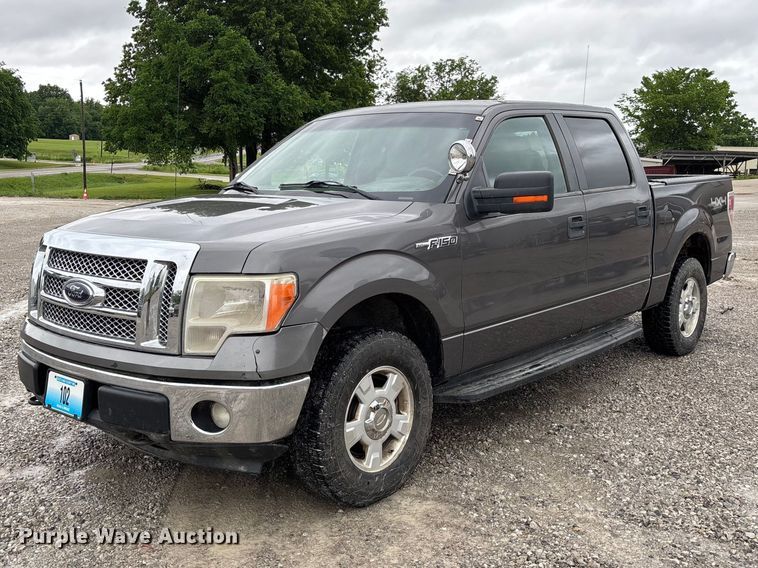 2012 Ford F150 XLT Crew Cab pickup truck