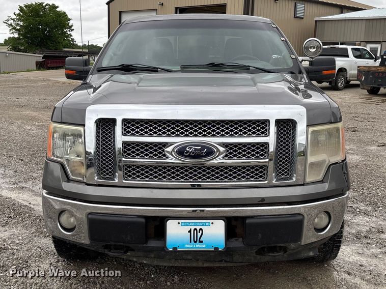 image for item FC5766 2012 Ford F150 XLT Crew Cab pickup truck