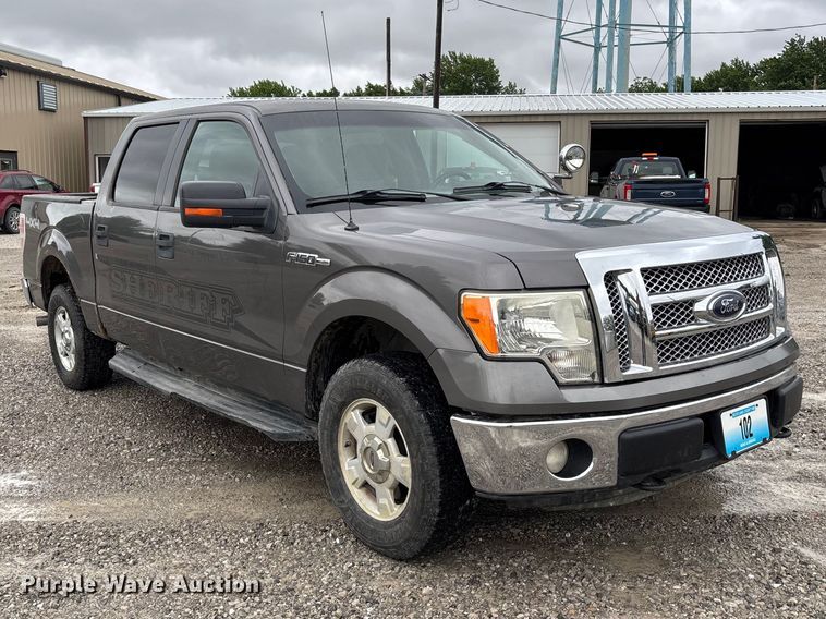 image for item FC5766 2012 Ford F150 XLT Crew Cab pickup truck