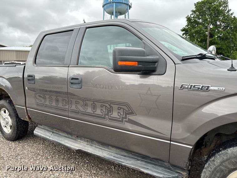 image for item FC5766 2012 Ford F150 XLT Crew Cab pickup truck