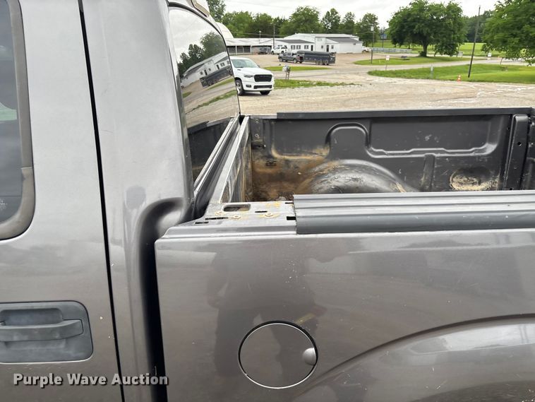 image for item FC5766 2012 Ford F150 XLT Crew Cab pickup truck