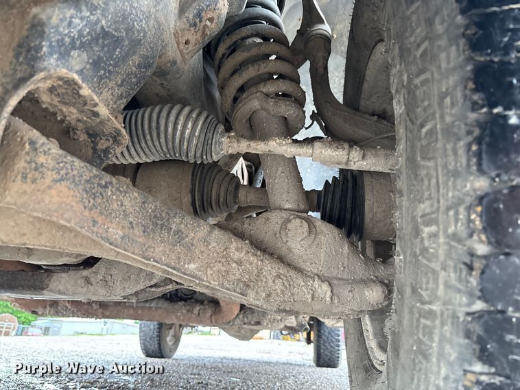 image for item FC5766 2012 Ford F150 XLT Crew Cab pickup truck