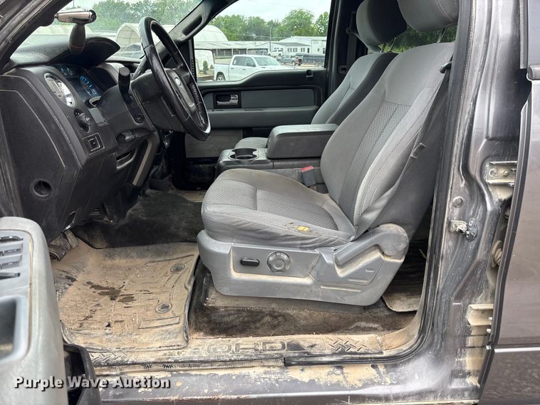 image for item FC5766 2012 Ford F150 XLT Crew Cab pickup truck