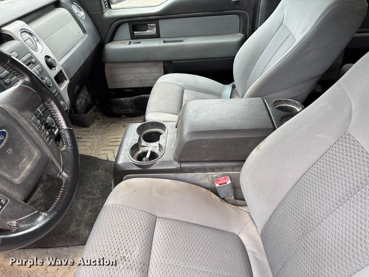 image for item FC5766 2012 Ford F150 XLT Crew Cab pickup truck