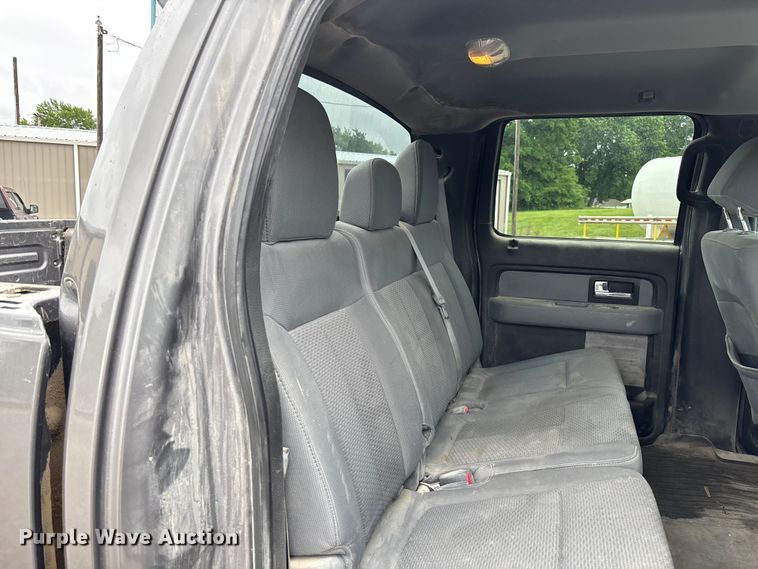 image for item FC5766 2012 Ford F150 XLT Crew Cab pickup truck