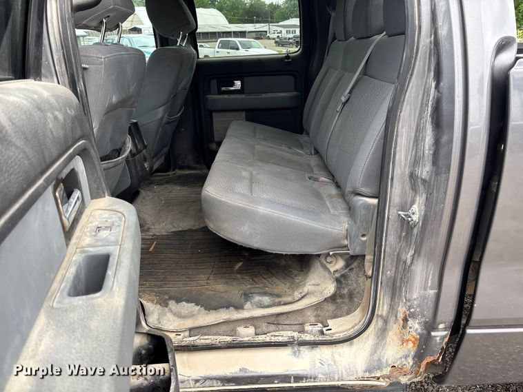 image for item FC5766 2012 Ford F150 XLT Crew Cab pickup truck
