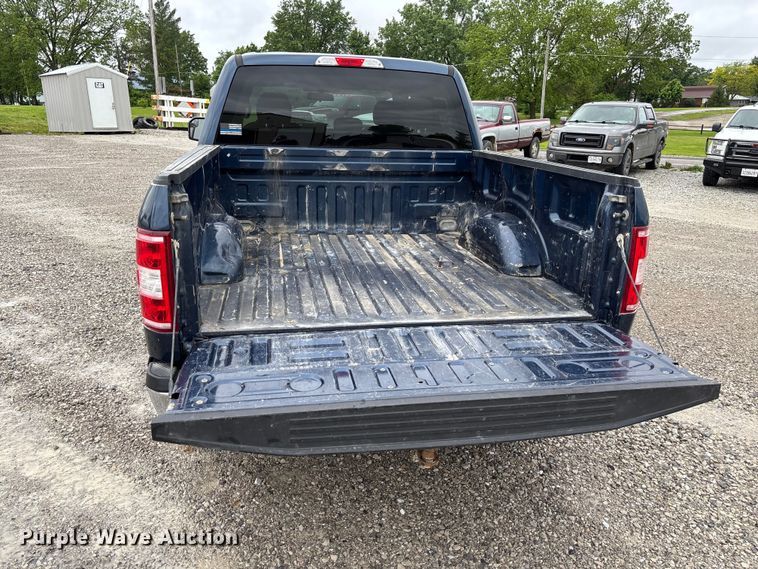 image for item FC5767 2018 Ford F150 XLT Crew Cab pickup truck