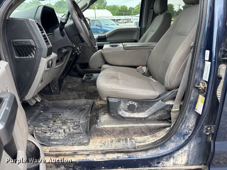 image for item FC5767 2018 Ford F150 XLT Crew Cab pickup truck