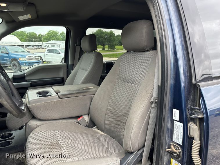 image for item FC5767 2018 Ford F150 XLT Crew Cab pickup truck