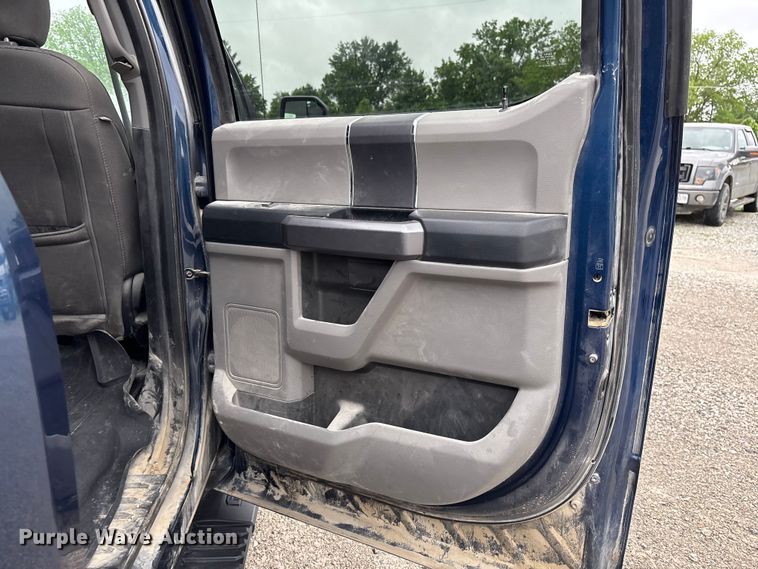 image for item FC5767 2018 Ford F150 XLT Crew Cab pickup truck
