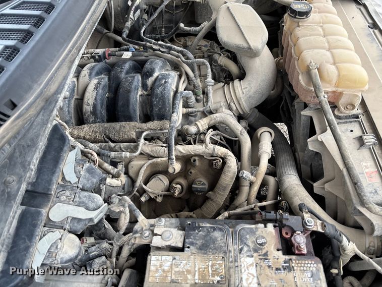 image for item FC5767 2018 Ford F150 XLT Crew Cab pickup truck