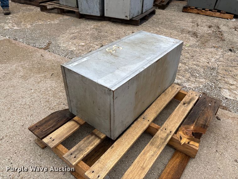 image for item FC5776 Lock box cabinet