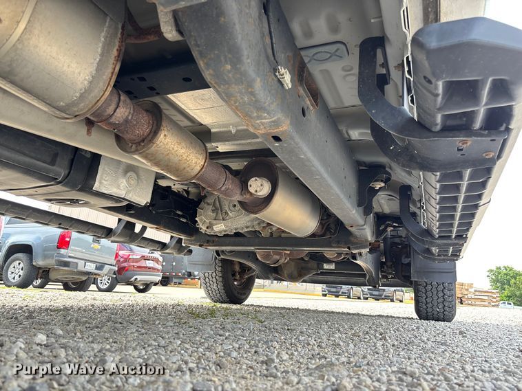 image for item FC5826 2017 Ford F250 Super Duty Crew Cab pickup truck