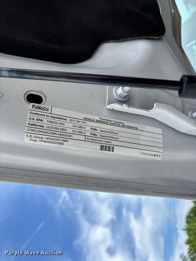 image for item FC5826 2017 Ford F250 Super Duty Crew Cab pickup truck