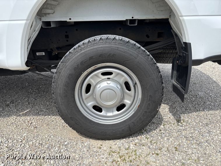 image for item FC5826 2017 Ford F250 Super Duty Crew Cab pickup truck