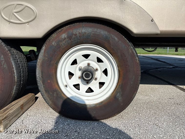 image for item FC5890 2006 Keystone Sprinter camper