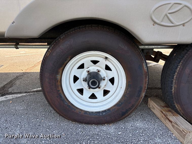image for item FC5890 2006 Keystone Sprinter camper