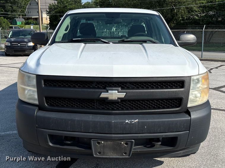 image for item FC5891 2008 Chevrolet Silverado 1500 Ext. Cab pickup truck