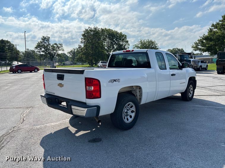 image for item FC5891 2008 Chevrolet Silverado 1500 Ext. Cab pickup truck