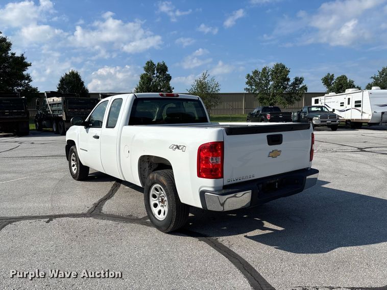 image for item FC5891 2008 Chevrolet Silverado 1500 Ext. Cab pickup truck