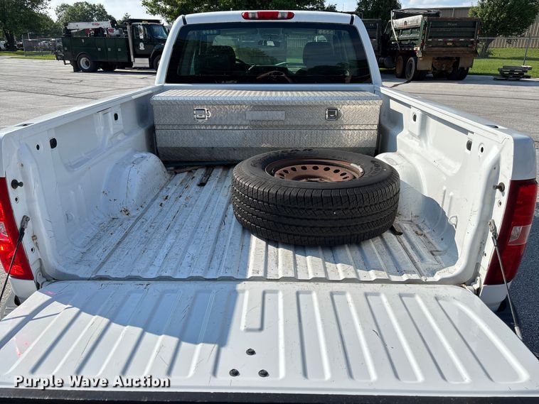 image for item FC5891 2008 Chevrolet Silverado 1500 Ext. Cab pickup truck