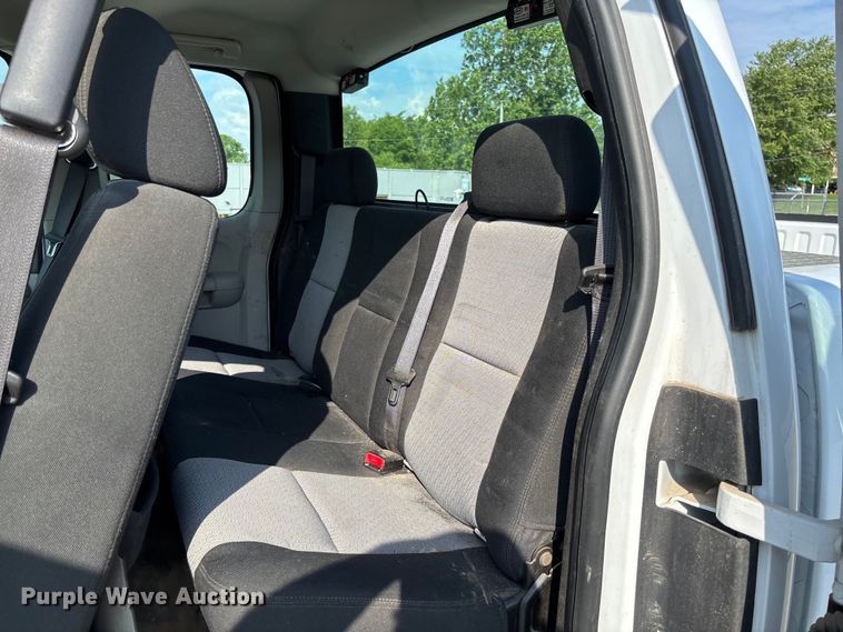 image for item FC5891 2008 Chevrolet Silverado 1500 Ext. Cab pickup truck