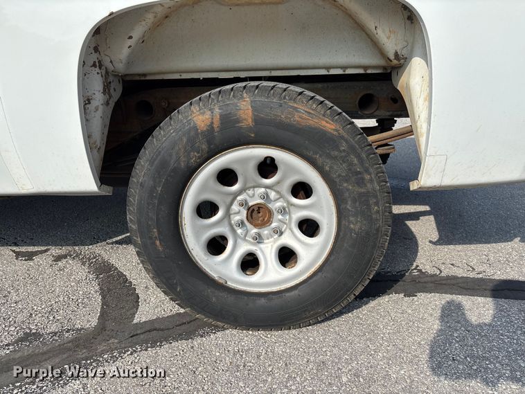 image for item FC5891 2008 Chevrolet Silverado 1500 Ext. Cab pickup truck