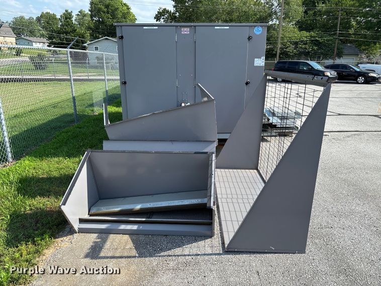 image for item FC5893 2021 Carrier 48A2E030CDG641GG HVAC unit
