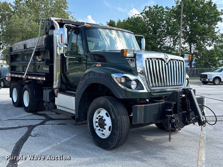 image for item FC5894 2015 International WorkStar 7600 dump truck