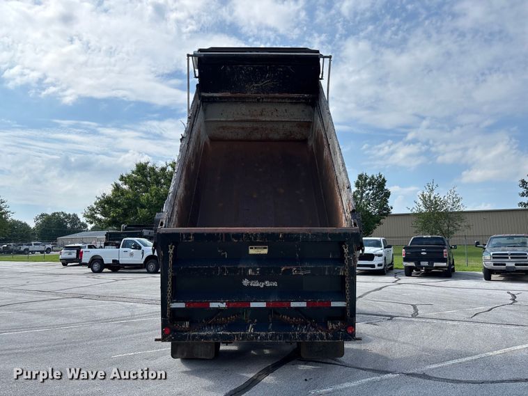 image for item FC5894 2015 International WorkStar 7600 dump truck